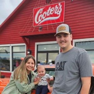 Meet your Posher, Colin